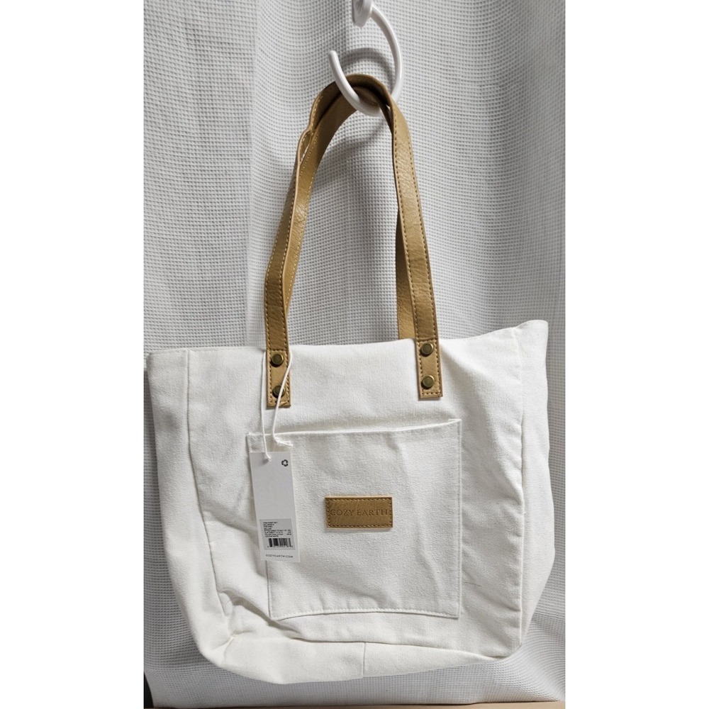 NWT Cozy‎ Earth white Canvas tan faux leather tote bag